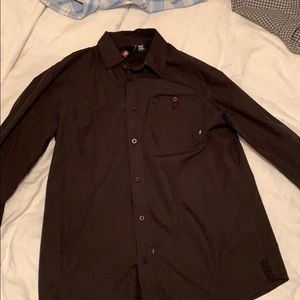Men’s black textured button down shirt